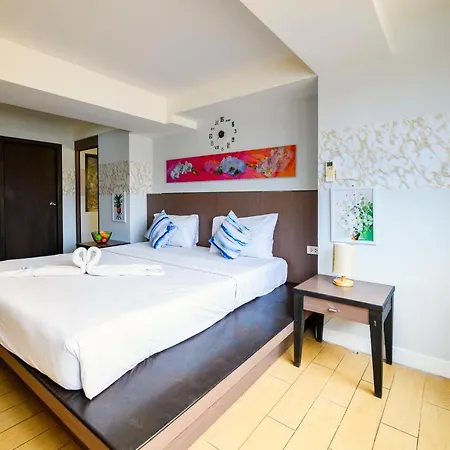 Scandia Beach Hotel - Soi 7 Best Location - 200M To Beach Next To Food Market-2